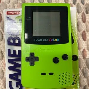 Original GameBoy Color (kiwi) with box